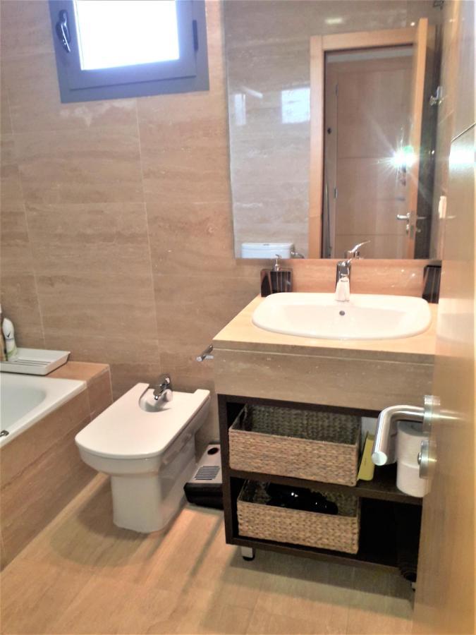 מאלגה Atico Mirador Paseo Antonio Banderas Primera Linea De Playa Y Piscina מראה חיצוני תמונה